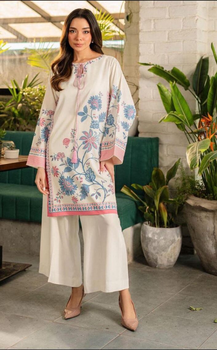 Cream Floral Breeze 2‑Piece Set